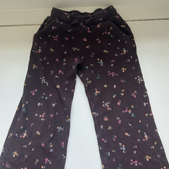 GAP Kids waffle knit pants and matching long sleeve top - Picture 2 of 2
